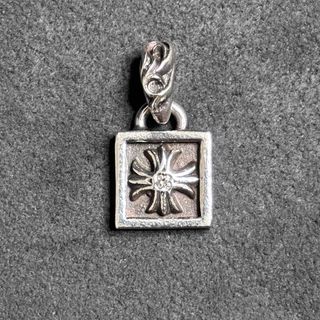 Chrome Hearts - 【中古美品・激レア】クロムハーツ カンパナクロス