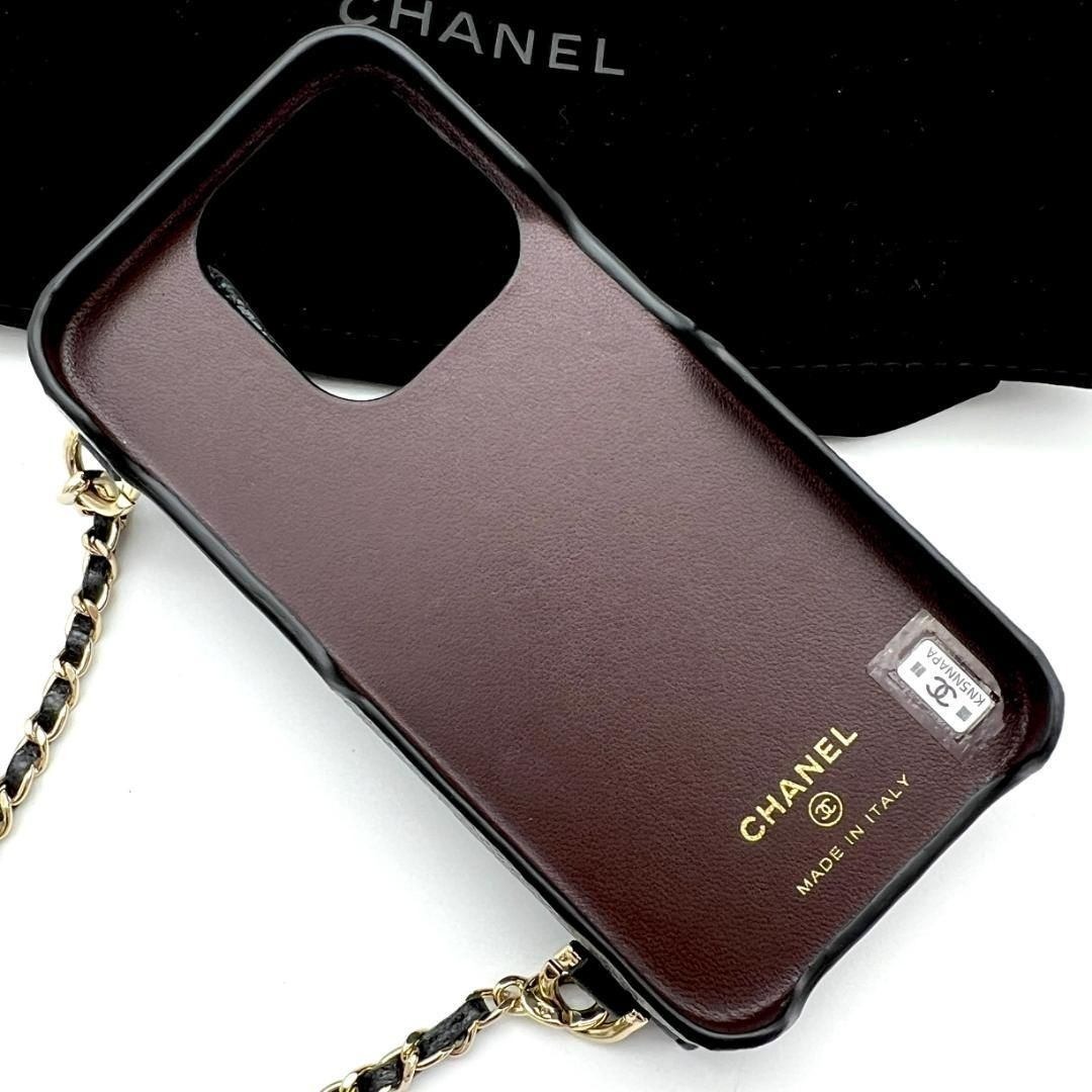 CHANEL - シャネル キャビアスキン マトラッセ iPhone 15 PRO C192の