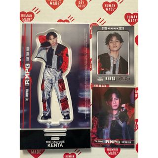 超☆社会的サンダル Tシャツの通販 by かみ｜ラクマ