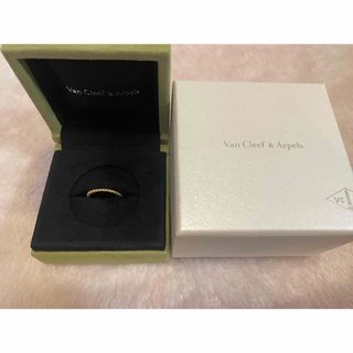 LIMI feu - LIMI feu リミフー リング -(11号位) 黒xピンク系 【古着