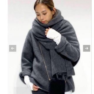 ZARA - 【ZARA】ザラ フェイクファー フリンジ付きストール キャメル