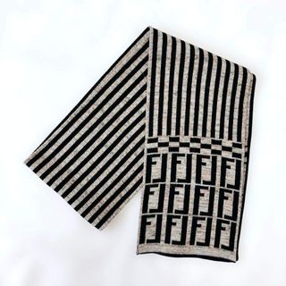 FENDI（マフラー/ショール）のフリマアイテム一覧