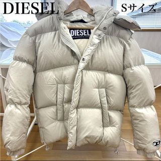 UNIQLO - UNIQLO +j 復刻版 ダウンボリュームジャケット オフホワイト