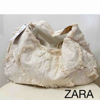 ZARA - 【完売品】ZARAバックル付きケープコートXS SUGAユンギ着用の