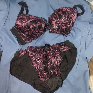 UNDER THE ROSE ブラセットの通販 by mimimu's shop｜ラクマ