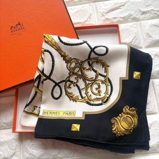 HERMES - エルメス HERMES スカーフ カレ90 Joies d Hiver 冬の愉しみ