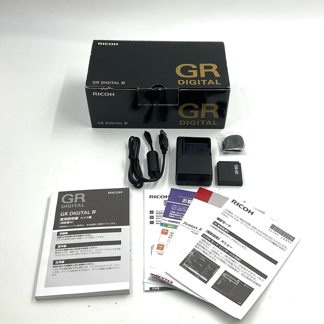 RICOH - 【全額返金保証】【最速発送】RICOH コンパクトデジタルカメラ