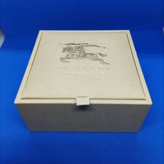 BURBERRY - BURBERRY バーバリー ネクタイピン用の箱の通販 by なげ