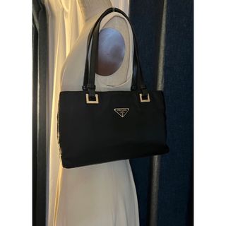 PRADA - PRADA ブローチの通販 by w.y's shop｜プラダならラクマ