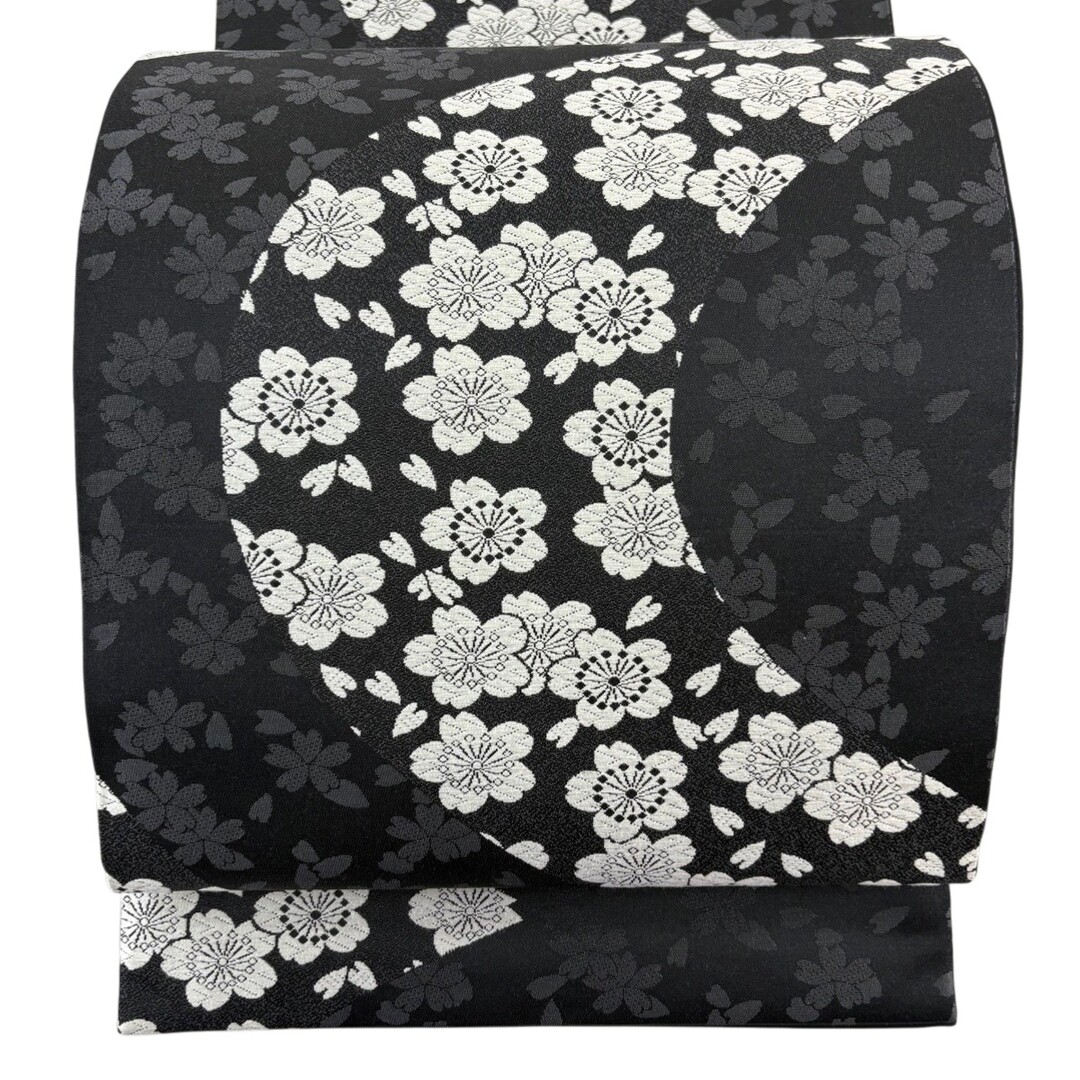 袋帯 名品 六通 正絹 【中古】の通販 by バイセル ラクマ店｜ラクマ