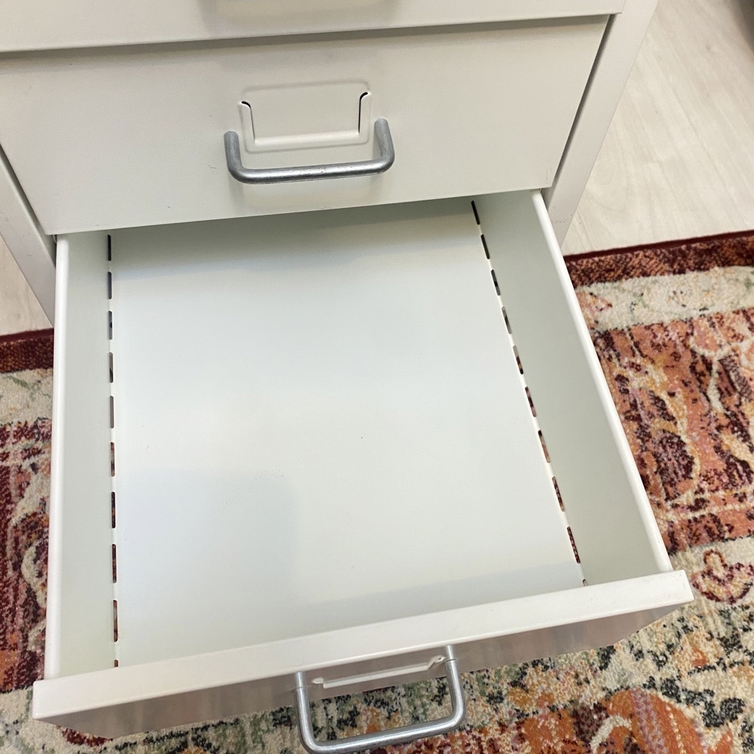 IKEA - ③値下げ不可 廃盤品 IKEA HELMER ホワイト 6段 キャビネット