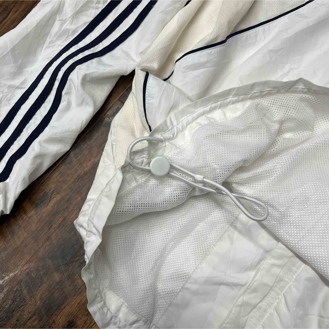 adidas - adidas ナイロンジャケット ホワイト ストライプの通販 by