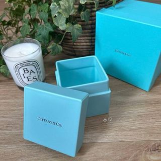 Tiffany & Co. - ☆本物正規美品ティファニー 陶器製リボンボックス