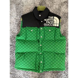 GUCCI（ダウンベスト）のフリマアイテム一覧