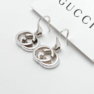 GUCCI - 新品同様 グッチ GUCCI 925 ピアス シルバー 両耳 レディース