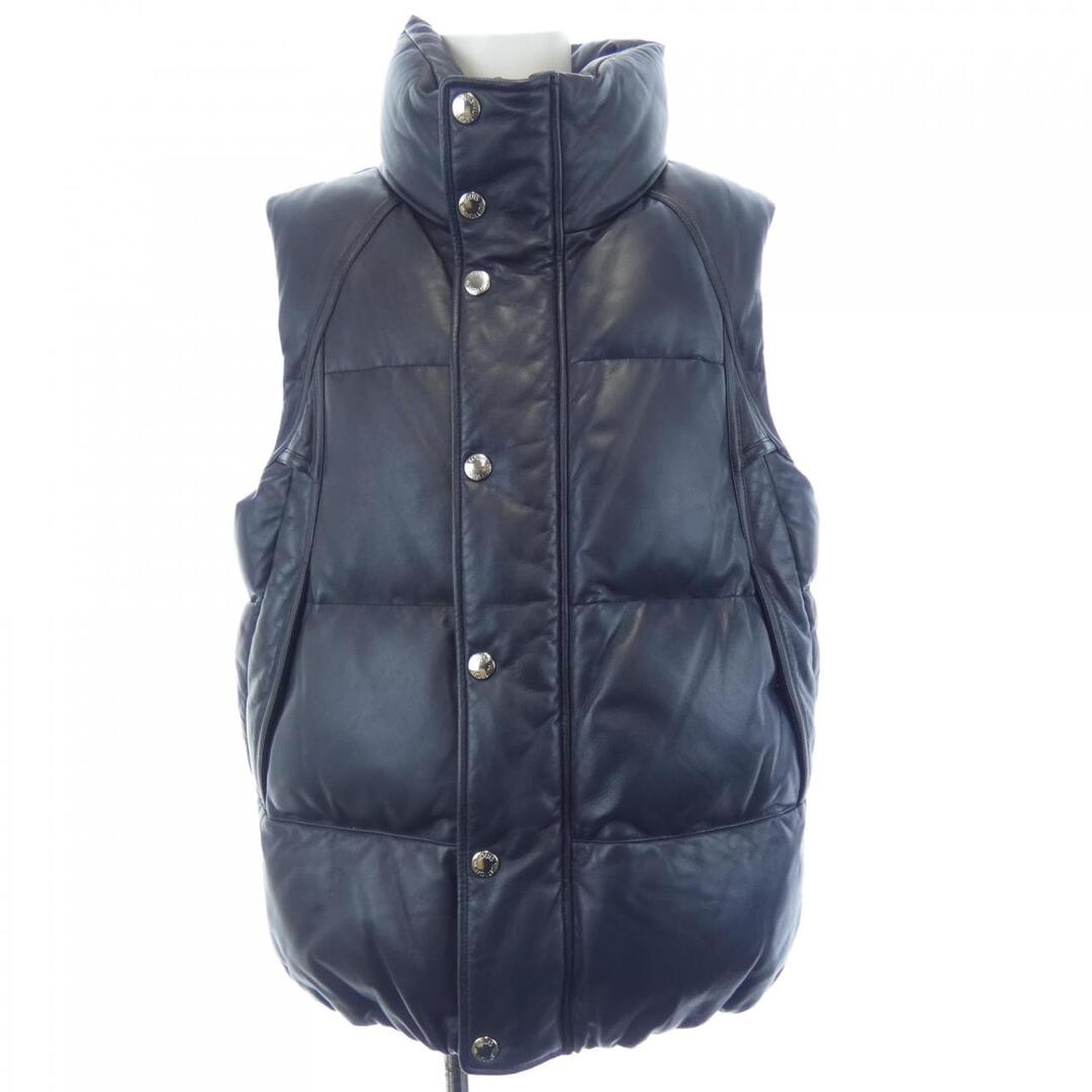 LOUIS VUITTON - ルイヴィトン LOUIS VUITTON ダウンベストの通販 by