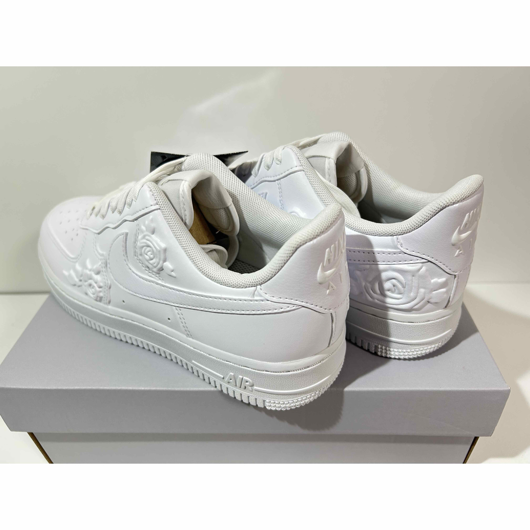 NIKE - 【新品】24cm NIKE WMNS エアフォース1 '07 