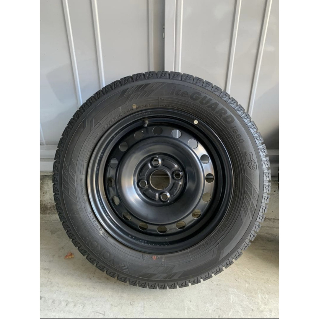 トヨタヤリス用 スタッドレス＆スチールホイール(新品ホイールキャップ付)