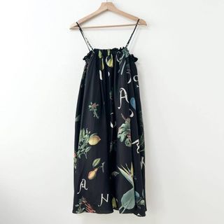 TOMORROWLAND - 【あおみ様専用】ボタニカルバードプリント ハイネック