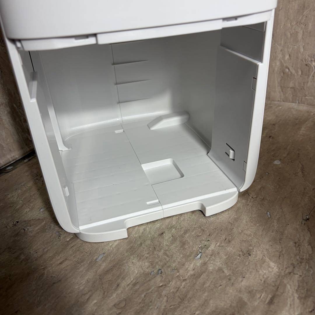 SHARP - 未使用 展示品 SHARP シャープ HV-R75-W 加熱気化式加湿器の