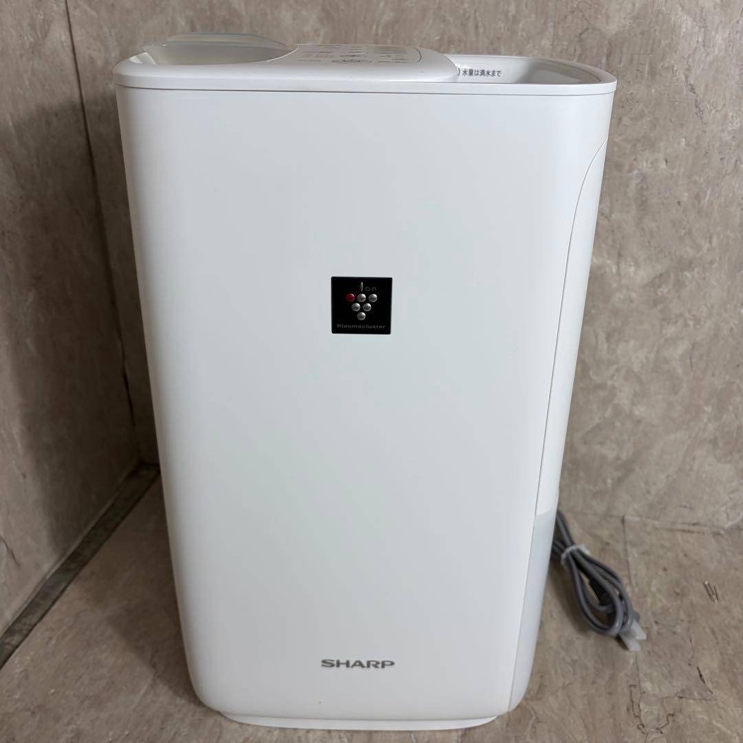 SHARP - 未使用 展示品 SHARP シャープ HV-R75-W 加熱気化式加湿器の