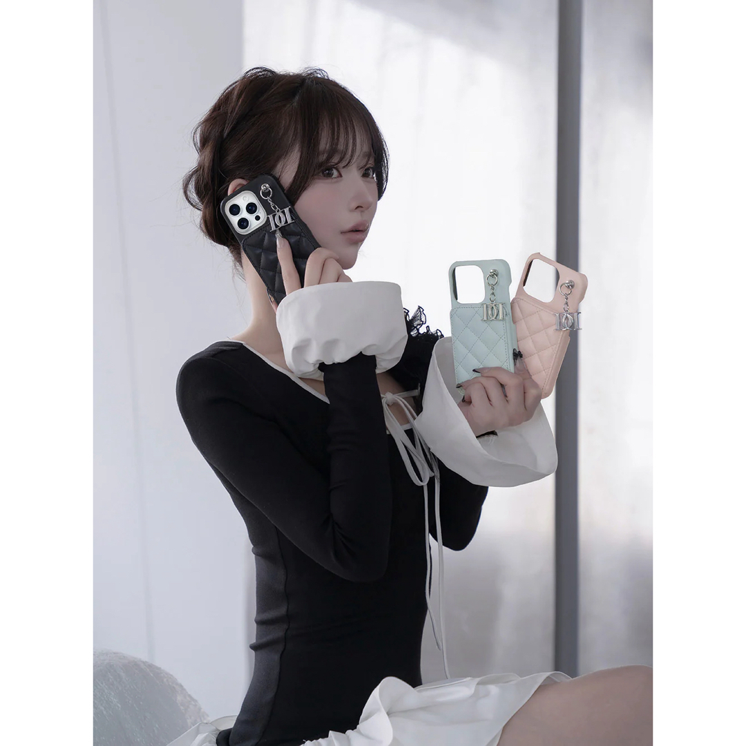 Darich - キルティングミラーDDチャームiPhoneケース iPhone16 ピンク