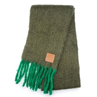 LOEWE（グリーン・カーキ/緑色系）のフリマアイテム一覧