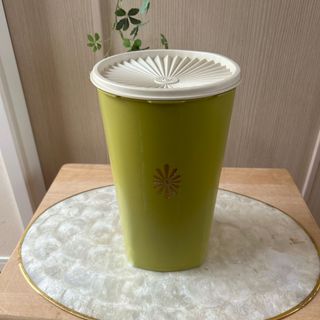 TupperwareBrands - 【まとめて9個】タッパーウェア Tupperware MM楕円