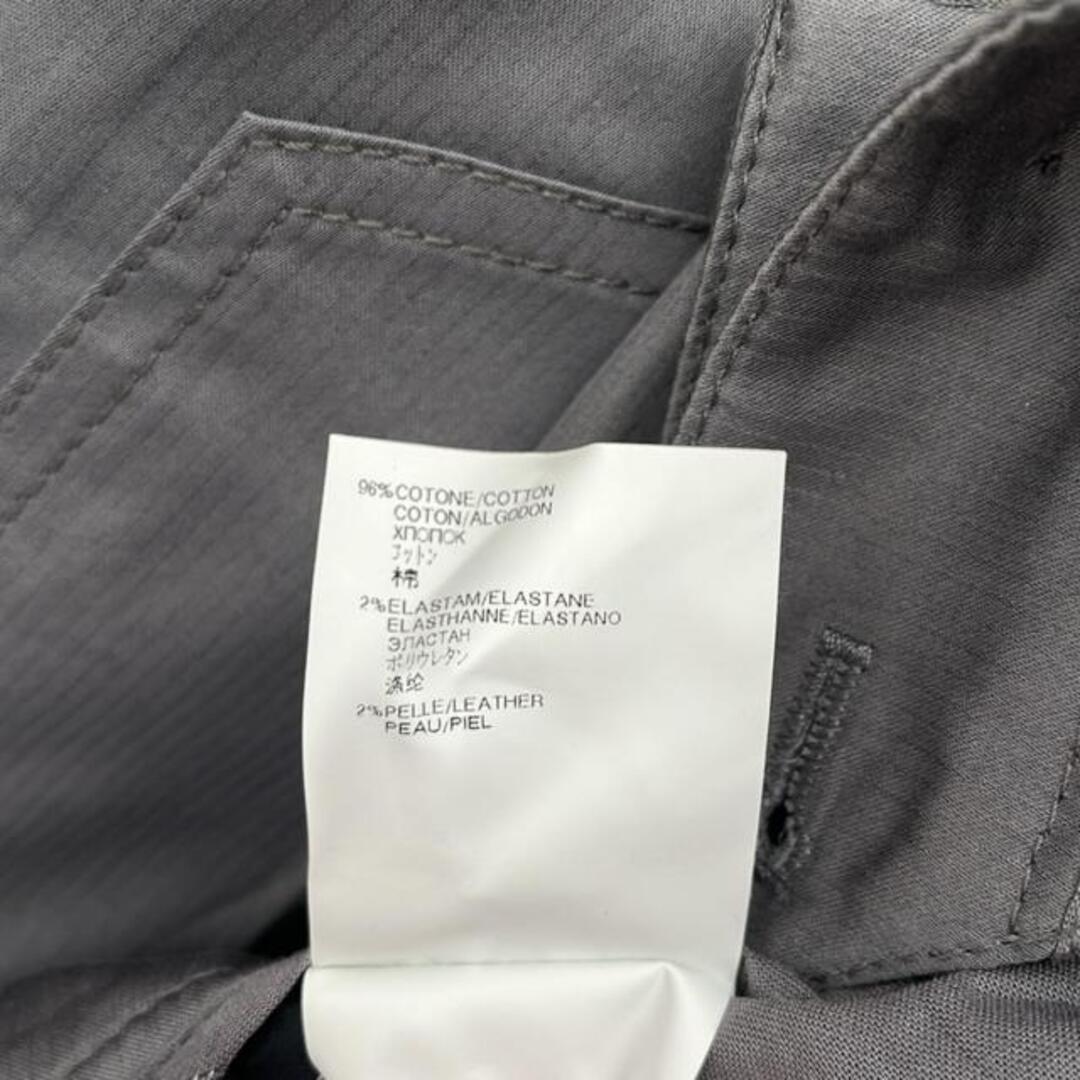 VERSACE - VERSACE(ヴェルサーチ) パンツ サイズ48 XL メンズ - グレー