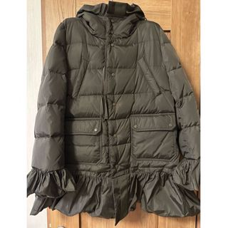 MONCLER（フリル ・ ダウンコート）のフリマアイテム一覧