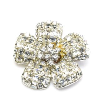 FOXEY（ブローチ/コサージュ）のフリマアイテム一覧