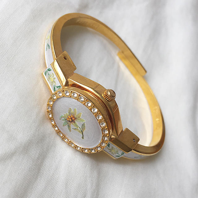 THEATRE PRODUCTS - ANDRE MOUCHE アンドレムッシュ 腕時計 💐の通販