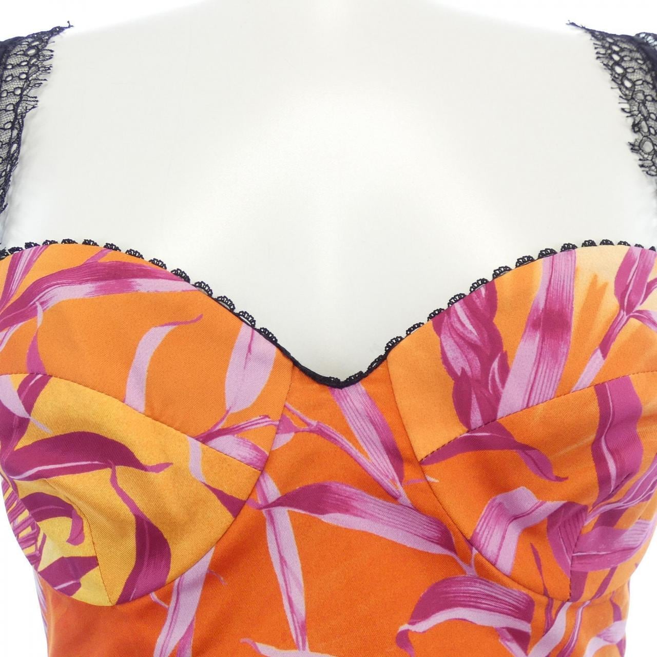 コメ兵｜ヴェルサーチ VERSACE セットアップ｜VERSACE｜レディース