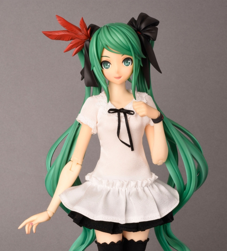 REAL ACTION HEROES 初音ミク -Project DIVA F-ハニーウィップ