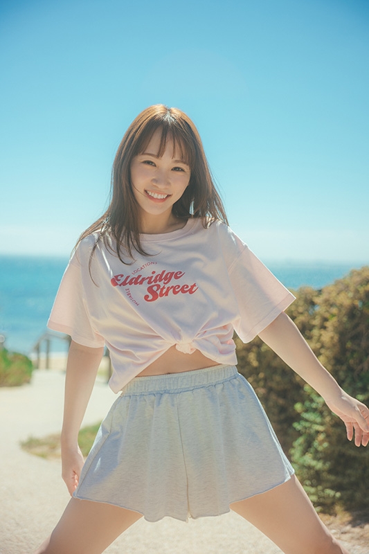 川栄李奈1st写真集 youphoria : 川栄李奈 | HMV&BOOKS online