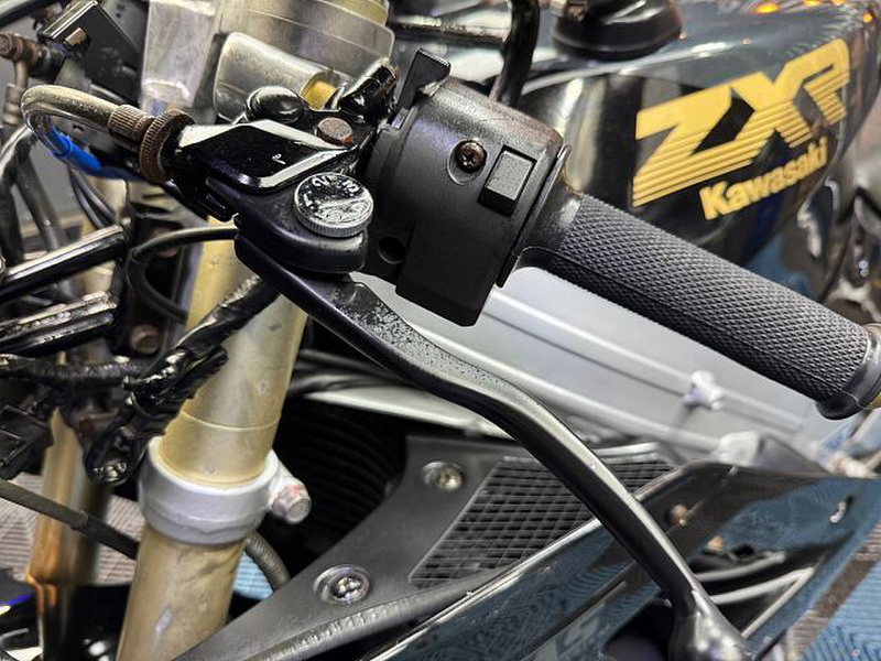 カワサキ ZXR250 (1190355) | 中古バイク・新車の事ならバイクの窓口