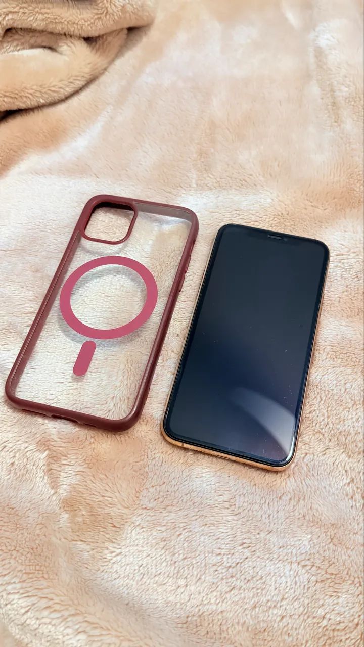 iPhone 11 Pro Gold - 64GB - Celulares e Smartphones - Copacabana