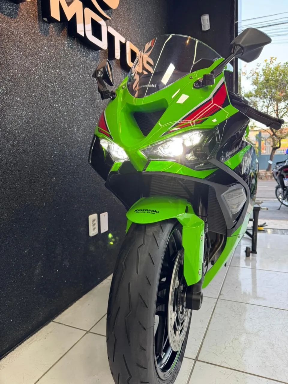 Kawasaki Zx-6r 636cc 2025 - 1479877025 | OLX