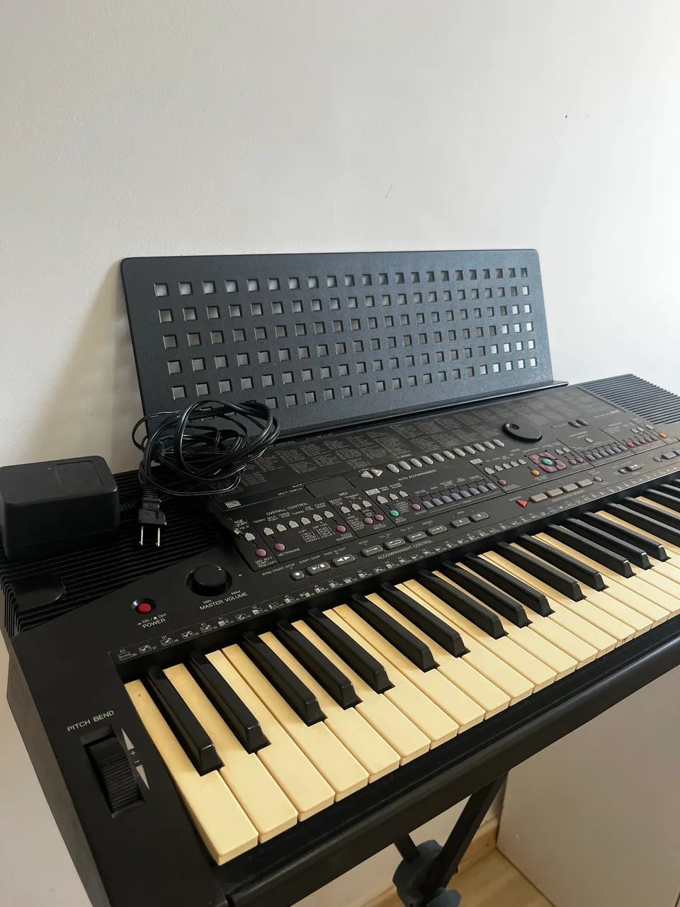 Teclado YAMAHA PSR-510 - Instrumentos musicais - Parque Rural