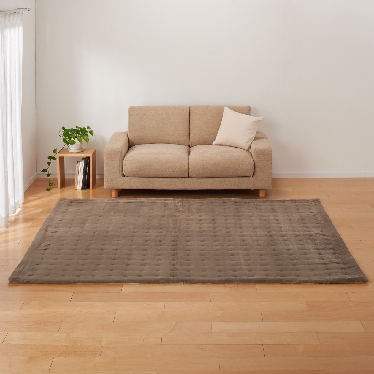 無印良品 あたたかファイバー抗菌ふんわりキルティングラグ／ベージュ