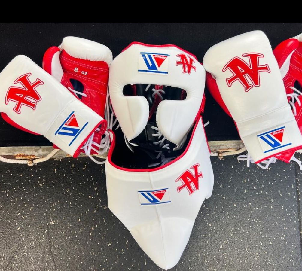 井上尚弥が新調したグローブを公開 | 話題の投稿