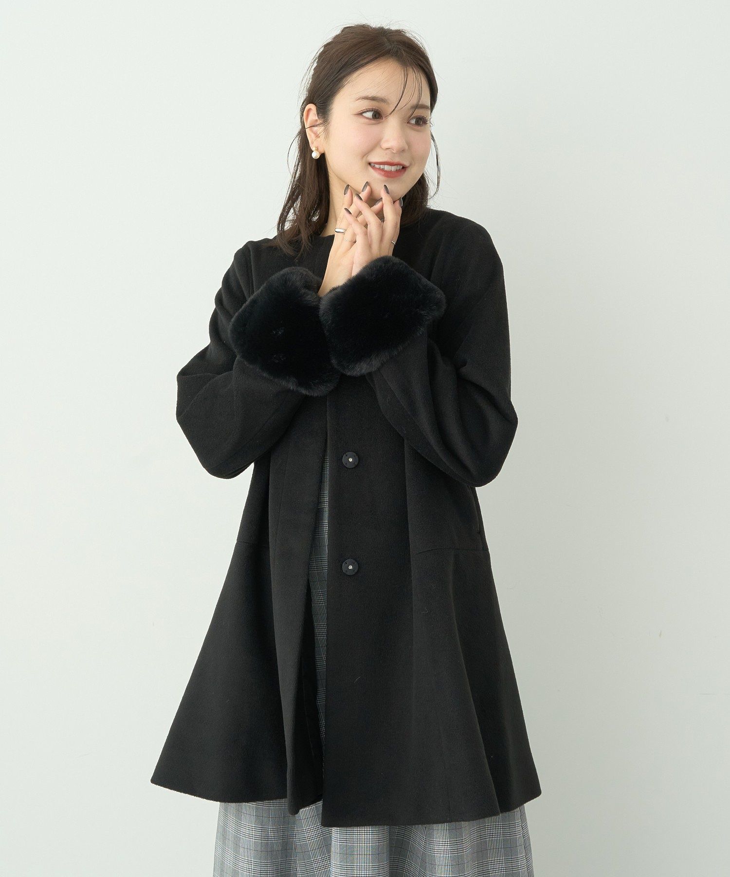 ファーカフスノーカラーコート/earth music&ecology（アース