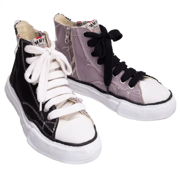 メゾン ミハラヤスヒロMaison MIHARA YASUHIRO PETERSON23 キャンバス