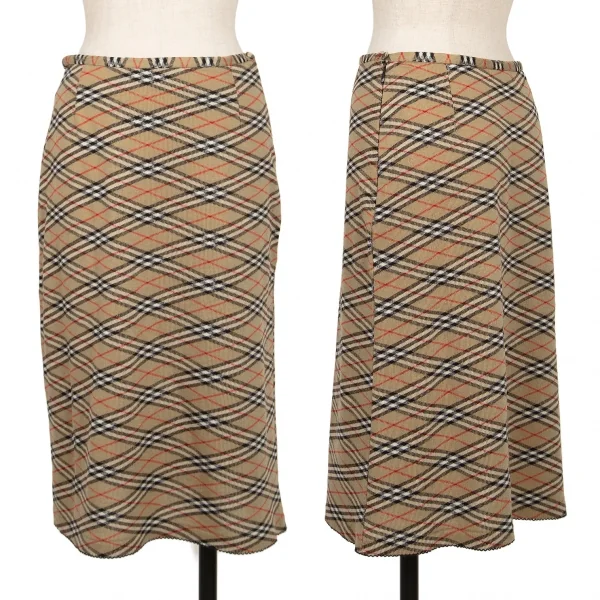 バーバリー ブルーレーベルBURBERRY BLUE LABEL ノバチェックニット