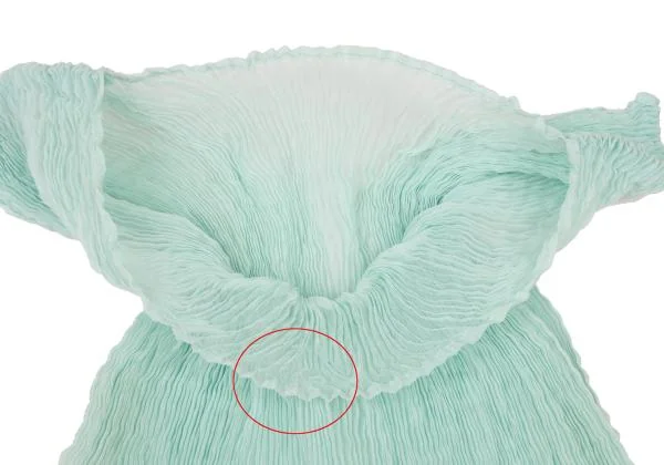 イッセイミヤケペルマネンテISSEY MIYAKE PERMANENTE プリーツ