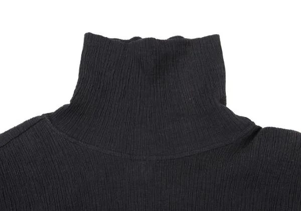 イッセイミヤケメンISSEY MIYAKE MEN プリーツタートルネック
