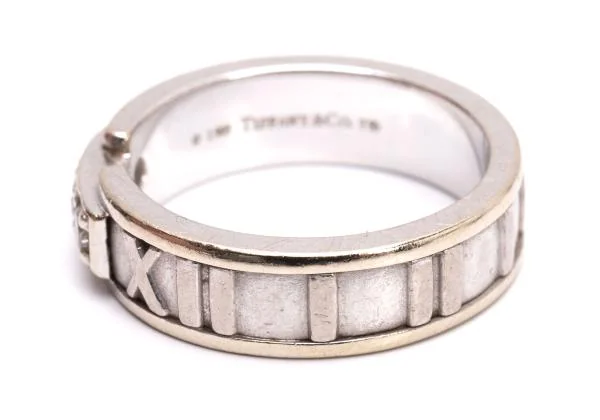 ティファニーTIFFANY&CO 3Pダイヤモンド アトラスローマ数字リング