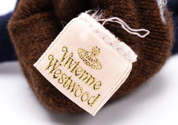 ヴィヴィアンウエストウッドVivienne Westwood オーブ刺繍ニット