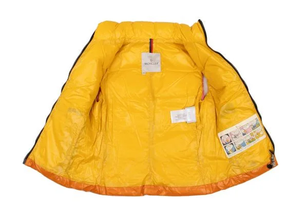 モンクレールMONCLER カラフルダウンベスト マルチ00 (K-152402)