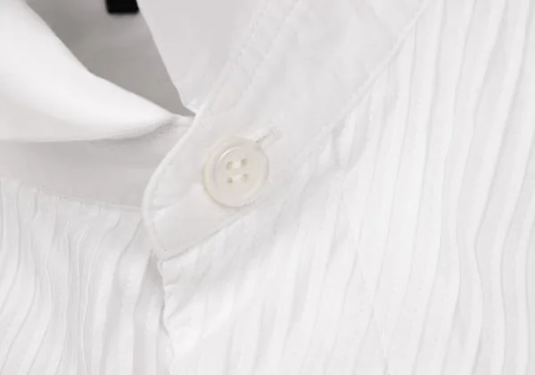 イッセイミヤケ メンISSEY MIYAKE MEN フロントバイアスプリーツ